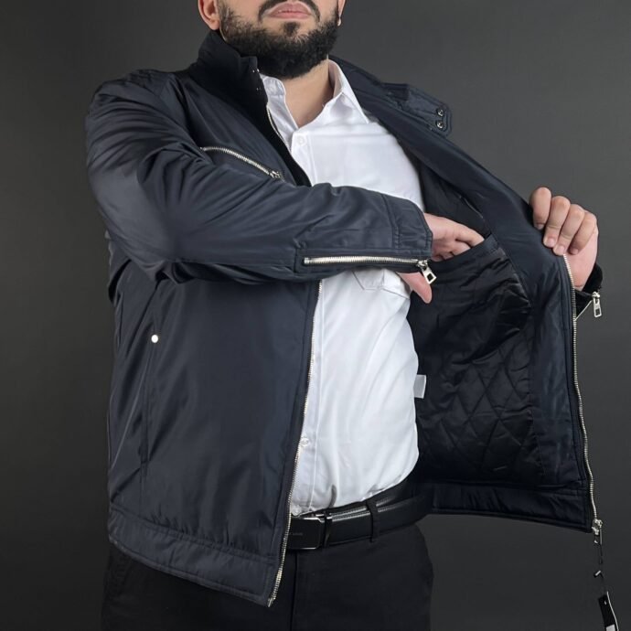 ⁦Veste Armani⁩ - الصورة ⁦3⁩